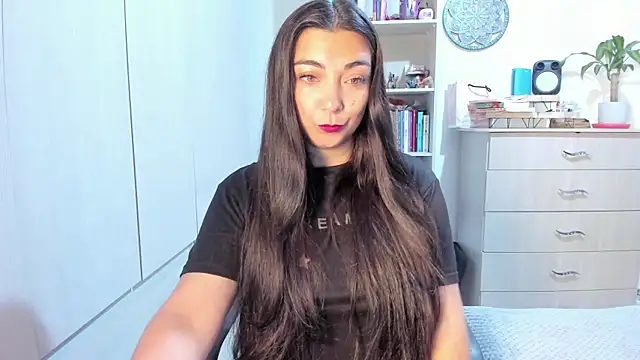Snapshot of Karla_hernandez_ chatting on July 14, 10:32 am Karla hernandez online show from July 14, 10:32 am