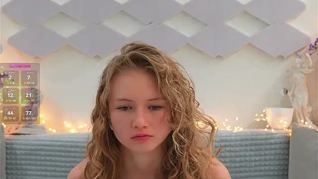 Alexandra Demore online show from February 12, 12:05 am