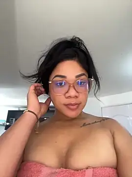 ashley Tompson1 online show from November 6, 12:50 pm