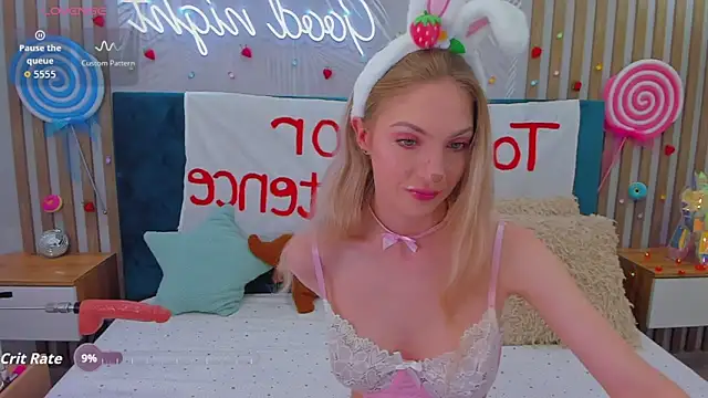 Emilly Hart online show from October 23, 3:17 am