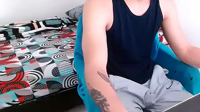 deividcloud36 online show from October 27, 7:29 pm