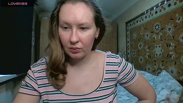 AnnaXLovers online show from April 2, 11:41 am