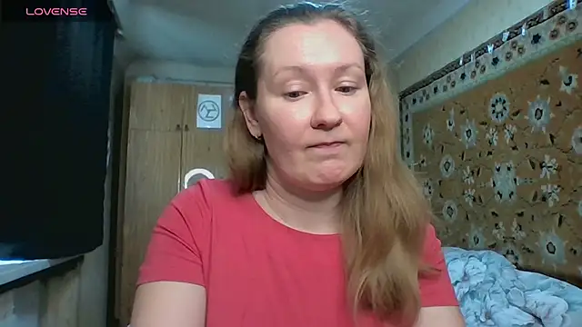 AnnaXLovers online show from April 6, 11:33 am