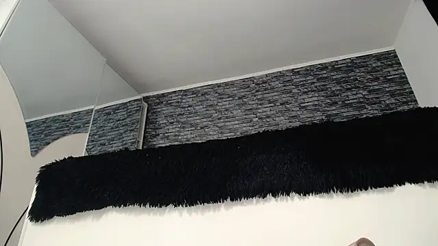 Krystal Desire online show from March 8, 8:46 pm