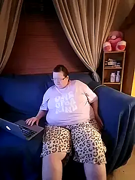 Bayou Woman68 online show from December 1, 11:54 pm