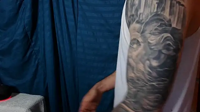 Kenner fox77 online show from December 26, 1:29 am