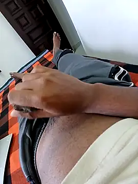 Snapshot of alanjoyoo chatting on March 7, 7:19 am alanjoyoo online show from March 7, 7:19 am