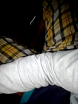 Snapshot of alanjoyoo chatting on January 8, 3:03 pm alanjoyoo online show from January 8, 3:03 pm