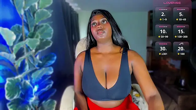 Almaahotxxx online show from May 19, 2:01 pm