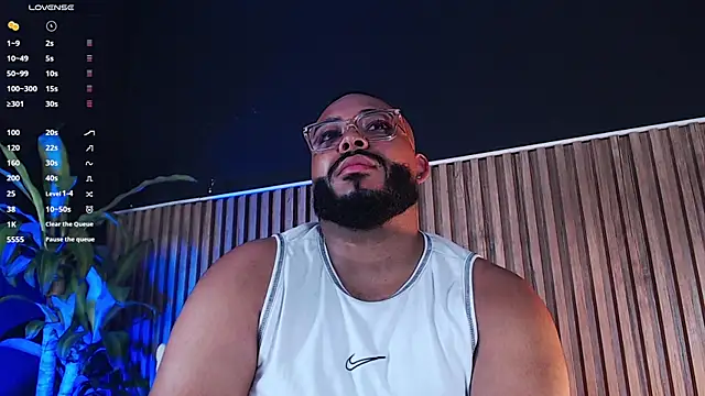 Snapshot of DilanJonnes_ chatting on January 26, 3:27 am DilanJonnes online show from January 26, 3:27 am