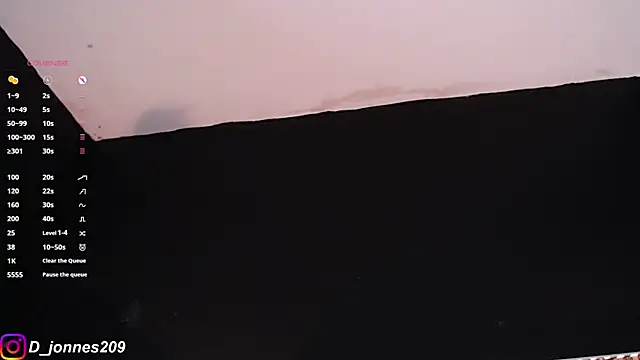 Snapshot of DilanJonnes_ chatting on September 12, 11:15 pm DilanJonnes online show from September 12, 11:15 pm