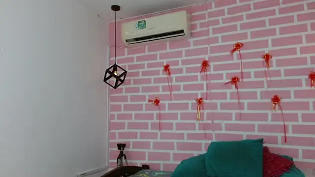 emy 0 online show from February 27, 8:09 pm