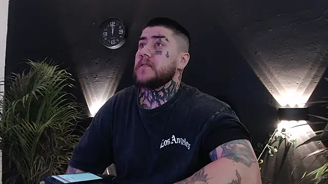 Ash gusbig online show from March 15, 1:18 pm