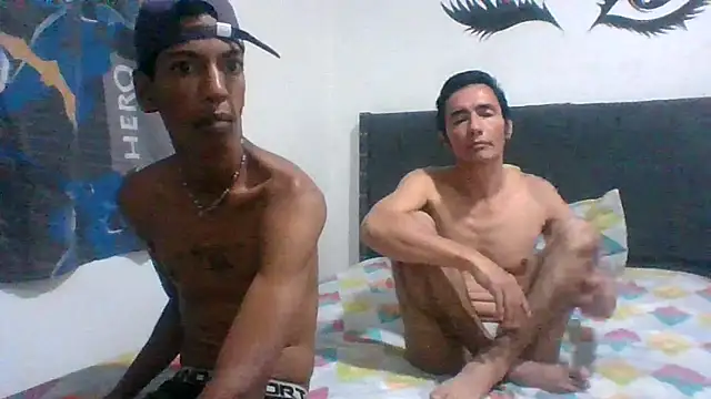 AlbertBigCock online show from May 18, 4:18 am