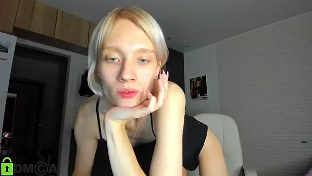  Alice Kitty online show from November 17, 1:06 pm