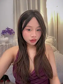Hot Mm online show from May 30, 10:45 am