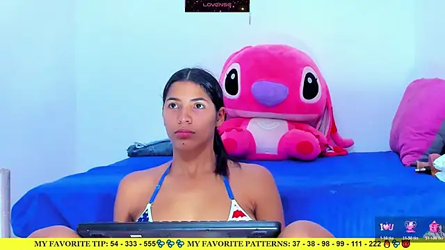 AriannaLewiis online show from June 19, 7:06 pm