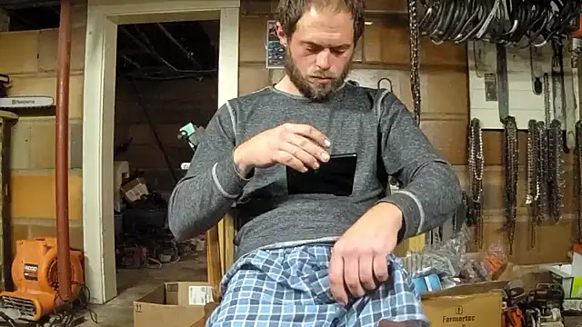 Bigoleslong98765 online show from November 19, 6:46 am