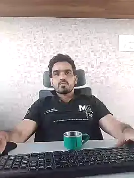 indianguy89 online show from December 15, 9:56 am