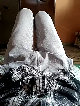 Snapshot of Skinny_safi chatting on January 11, 11:56 am Skinny safi online show from January 11, 11:56 am