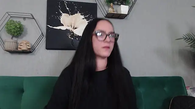 IzabelllNoir online show from March 3, 10:10 am