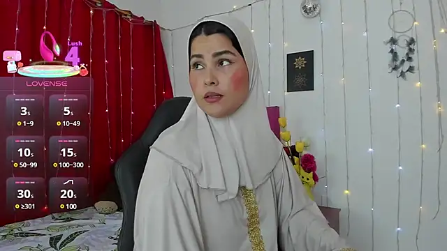 AishaAmin  online show from March 10, 12:15 pm