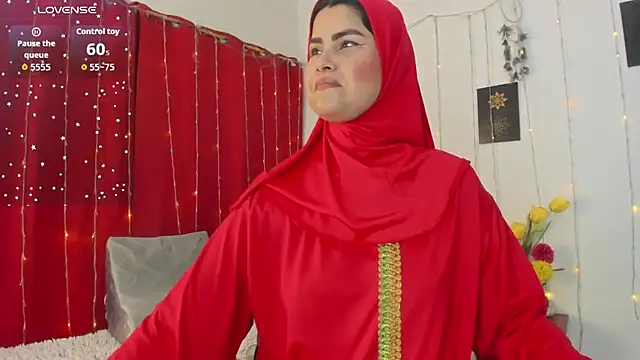 AishaAmin  online show from May 6, 12:10 pm