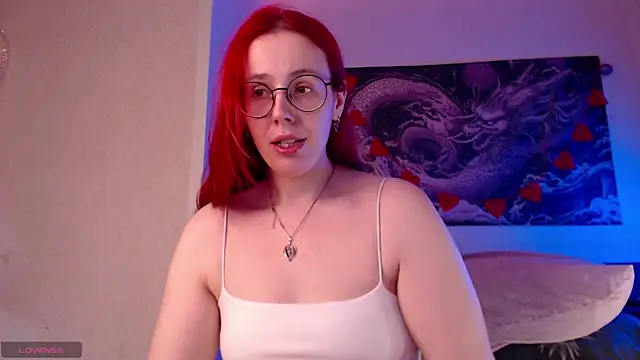 VanessaLincum online show from May 26, 6:42 am