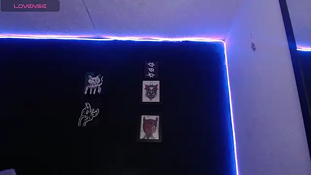 niakat  online show from December 17, 1:18 am