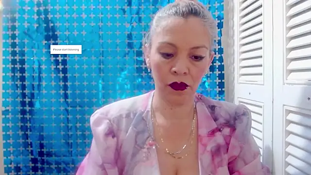 electra-mommy online show from November 19, 11:10 am