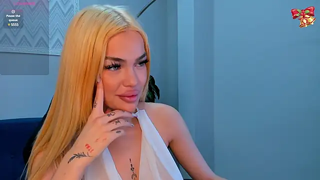 Snapshot of Angel_Sapphire_ chatting on January 9, 8:55 am Angel Sapphire online show from January 9, 8:55 am