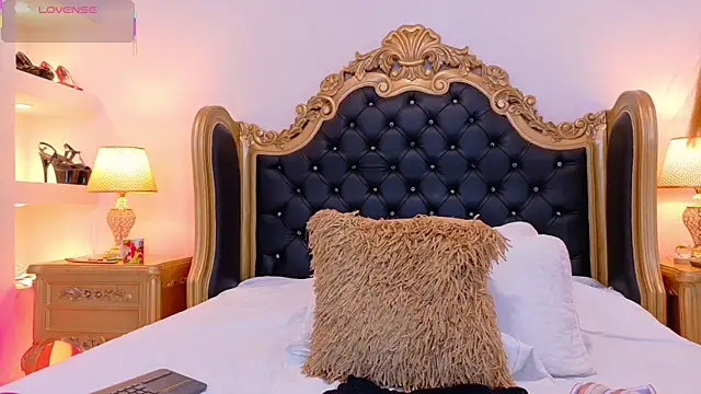 AdelinaVans online show from November 24, 11:32 am