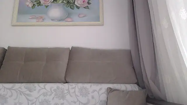  JustmeHere  online show from October 15, 12:27 pm