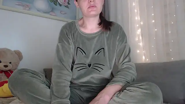  JustmeHere  online show from November 24, 11:04 pm