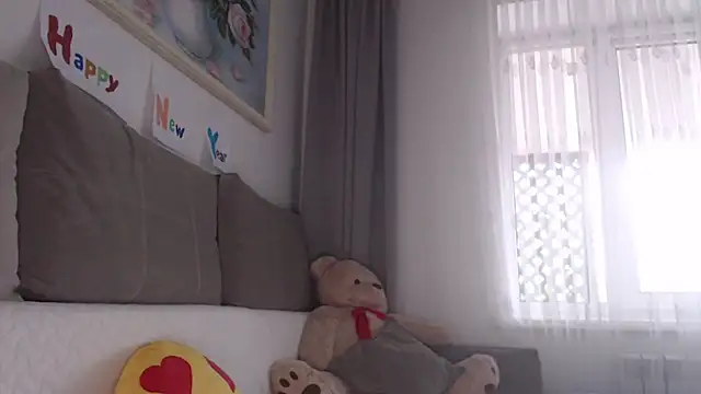  JustmeHere  online show from February 8, 9:13 am