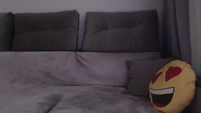  JustmeHere  online show from April 2, 6:22 am