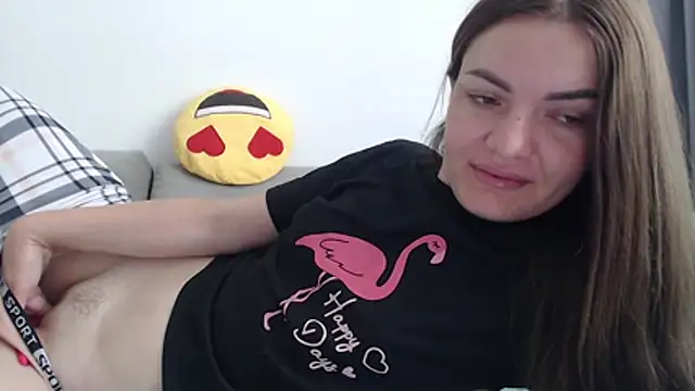 Snapshot of _JustmeHere_ chatting on July 12, 9:33 am JustmeHere online show from July 12, 9:33 am