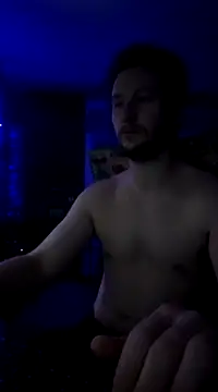 Snapshot of Seymour93 chatting on January 5, 12:31 pm Seymour93 online show from January 5, 12:31 pm