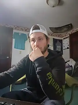 Snapshot of Seymour93 chatting on January 15, 3:18 pm Seymour93 online show from January 15, 3:18 pm