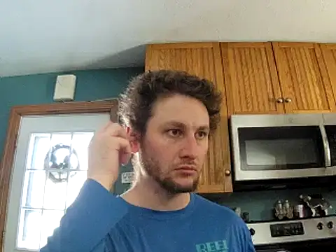 Snapshot of Seymour93 chatting on February 7, 2:58 pm Seymour93 online show from February 7, 2:58 pm