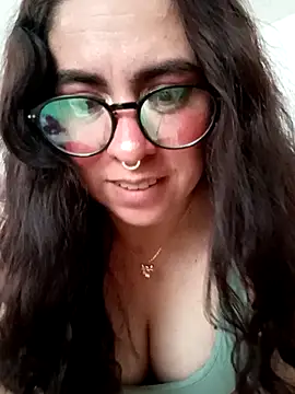 Snapshot of Celestte22 chatting on June 22, 8:39 pm Celestte22 online show from June 22, 8:39 pm