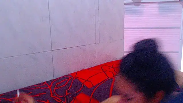 Snapshot of harry_lia_ chatting on July 11, 7:38 pm harry lia online show from July 11, 7:38 pm