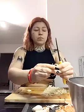 divine eve online show from February 26, 4:39 pm