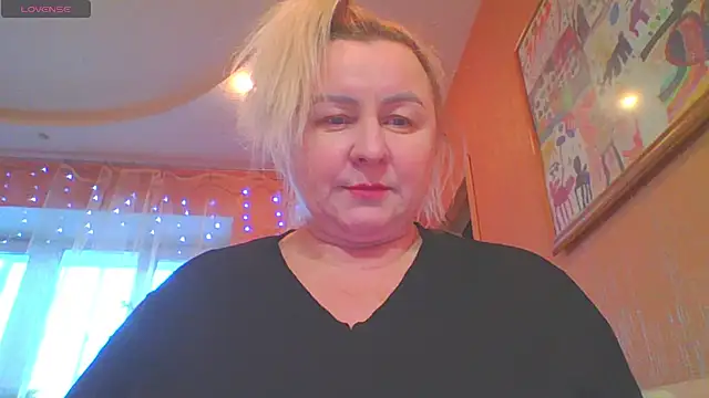 mira robinsonnn online show from January 18, 10:19 am