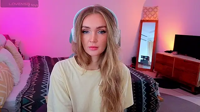 PrincessVS online show from November 8, 4:01 am