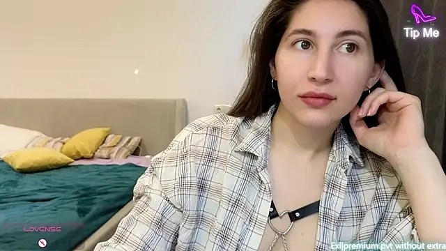 marrycolins online show from February 4, 2:50 am