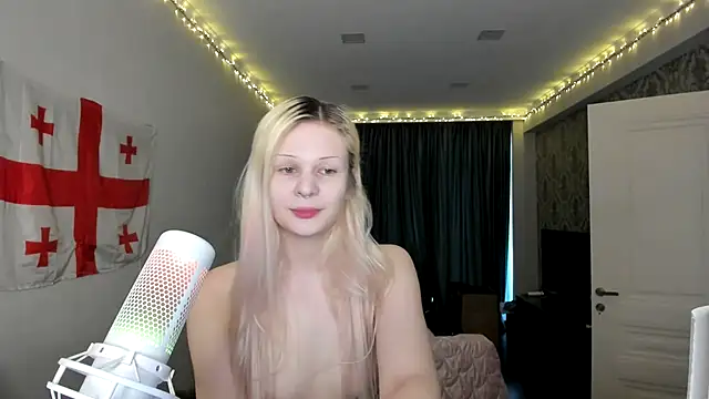 sashakiss99 online show from February 4, 8:46 am