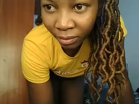 Petitiebooty online show from February 23, 2:40 am