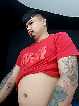 Snapshot of DickMasterfindom chatting on February 26, 10:09 pm DickMasterfindom online show from February 26, 10:09 pm