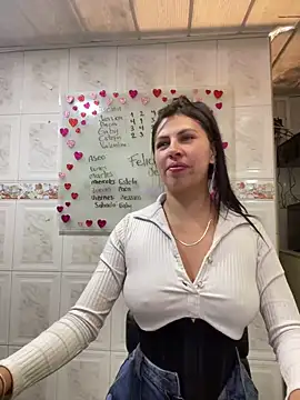 Alanna atm  online show from December 21, 9:25 pm